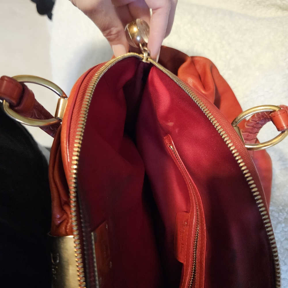 Dior Red Leather Handbag W Snake Clasp - Picture 9 of 11